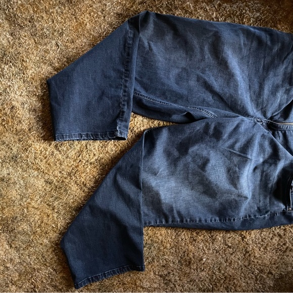 Terra sky capris- preowned! 26 W plus size! - Picture 3 of 9